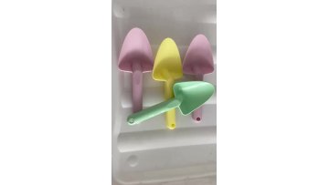 plastic spade