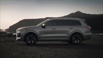 LI XIANG L8 CAR
