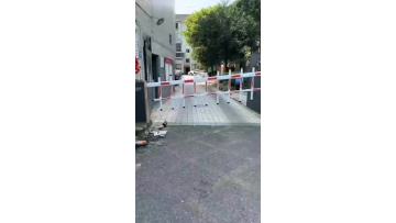 AK-01 barrier gate 03