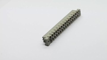 32-Pin Vertical Female H32 High Power DIN41612