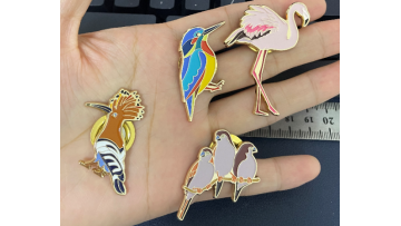 Bird enamel pin