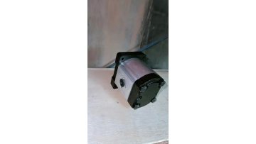 Hydraulic components of snow sweeper