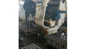 500EA OF CROSSOVER 2-3/8 EUE BOX X 2-7/8 EUE BOX J55 FOR PIPE CONNECOTOR1