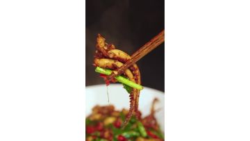 spicy chili sauce