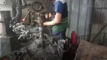 Custom 4 Axis CNC Milling Parts and Aluminum Precision CNC Machining Parts CNC 5 Axis1