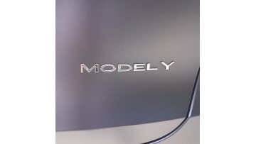 Tesla Model Y window visor