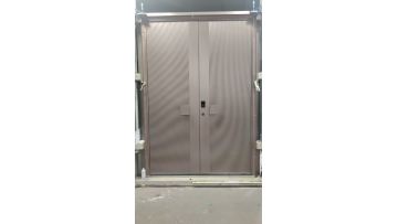 aluminum double grey color door details show