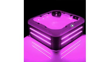 Down East Spas Hot Tub