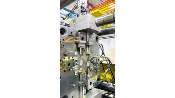 Plastic mold