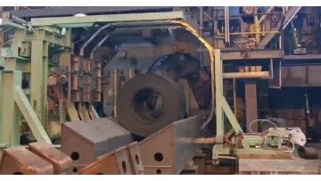Double head bundling machine