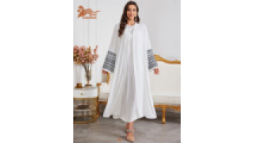Elegant Embroidery Open Abaya Dress Dubai Muslimah Cardigan Modest Islamic Robe for Women1