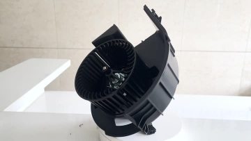 Air Conditioner Blower Auto Blower Motor 64116971108