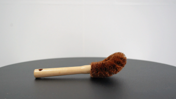Topwill Kitchen Cleaning Brush With Bamboo Handle And Coconut Fiber Kitchen Bamboo Brush1