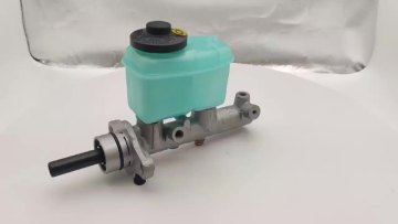 Brake master cylinder OEM 47201-60720 for Toyota1