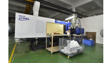 Injection workshop of MYWIN CASTER
