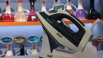 Steam iron R.1208