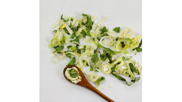 Dehydrated green onion rings