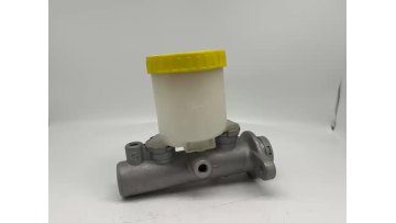Factory Wholesale Brake Master Cylinder for NISSAN 46010-01J00 46010-0J010 46010-49L01 46010-3S4501