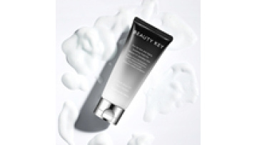 Customization Skin Care Facial Cleanser Mildn on-irritating formula Remove Dirt Deeply Clean Skin Face Wash Private Label1