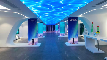 Column shaped LED large screen about water culture