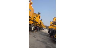 Made in China, XCMG produces QY25K truck crane