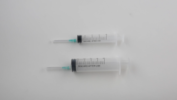 Best selling 1ml 3ml 5ml 10ml 20ml 60ml plastic luer lock syringe1