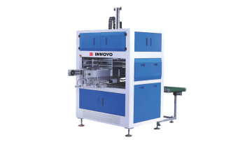 Box wrapping machine