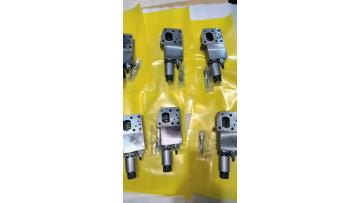 Hydraulic piston pump A11VO75 EP2D valve