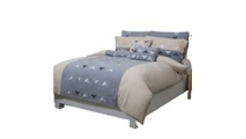 King size microfiber duvet cover bedding set 100%polyester embroidery duvet cover luxury duvet cover set1