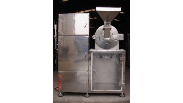 Grinding machine for food