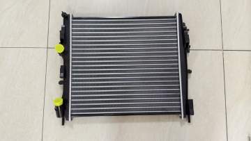 Auto Aluminum Radiator Core Intercooler with Copper Water Cooler for RENAULT KANGOO MT OEM 82002408181