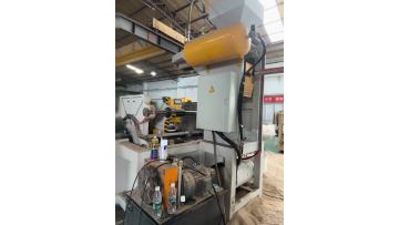 Sand core machine