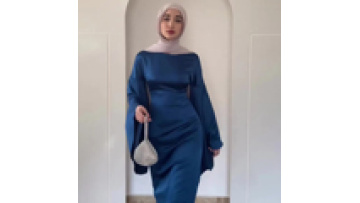 Abaya Robe Dubai Women Muslim Dubai Dress Robe Luxury Abaya Slimming Waist Satin Trumpet Sleeve Solid Color Temperament Dress1