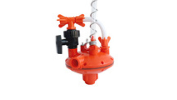 Wholesale Poultry Breeding Equipment: Automatic Drinking Water System and Pressure Regulator1
