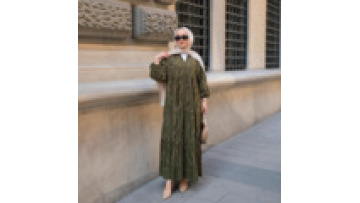 2026 Pleated Dubai Ramadan Jalabiya Middle East Muslim Women's Elegant Eid Dress Turkish Abaya Robe with Buttons Lantern Sleeves1