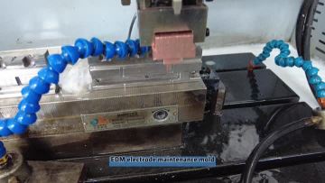 EDM electrode maintenance mold
