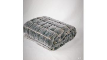 Gray imitation rabbit hair faxu fur hotel blanket for couch1