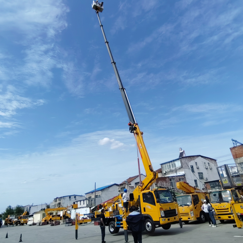 haowo 30m aerial work vehicle (2)
