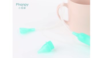 Silicone Nasal Aspirator.mp4