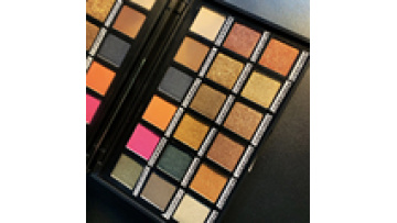 OEM eye shadow cosmetics 18 Colors eyeshadow palette private label1