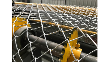 Chain Link Machine or chain link fencing