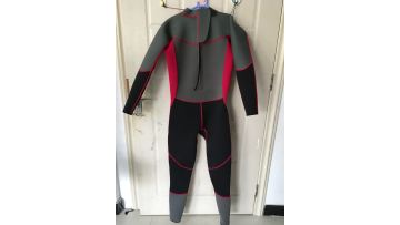 wetsuit suit