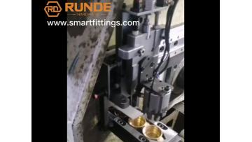 how to feed and machine the brass fittings automatic