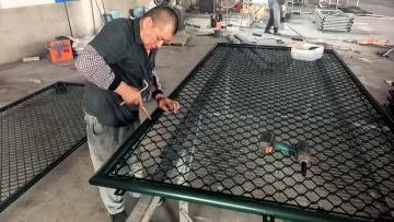 chain link fence 1