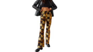 Bulk Woman Boyfriend Bell Bottom Jeans Wholesale Clothing Skinny Jean Trouser for Ladies Latest1