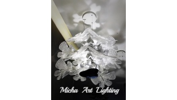 White flower pendant light 