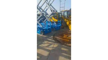 Scissor-type lifting platform2