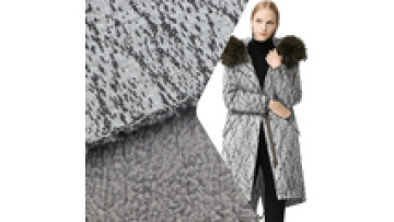 Custom No Bonding Double Face Polar Sherpa Fleece 100%Polyester 420GSM Warm Yarn Dyed Knitted Fabric for Winter Garments1