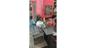 Safe Door Production Riveting Process of Security Safe
