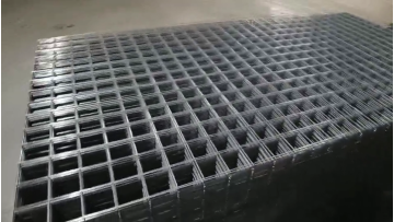 Galvanized welded wire mesh panel with high quality1